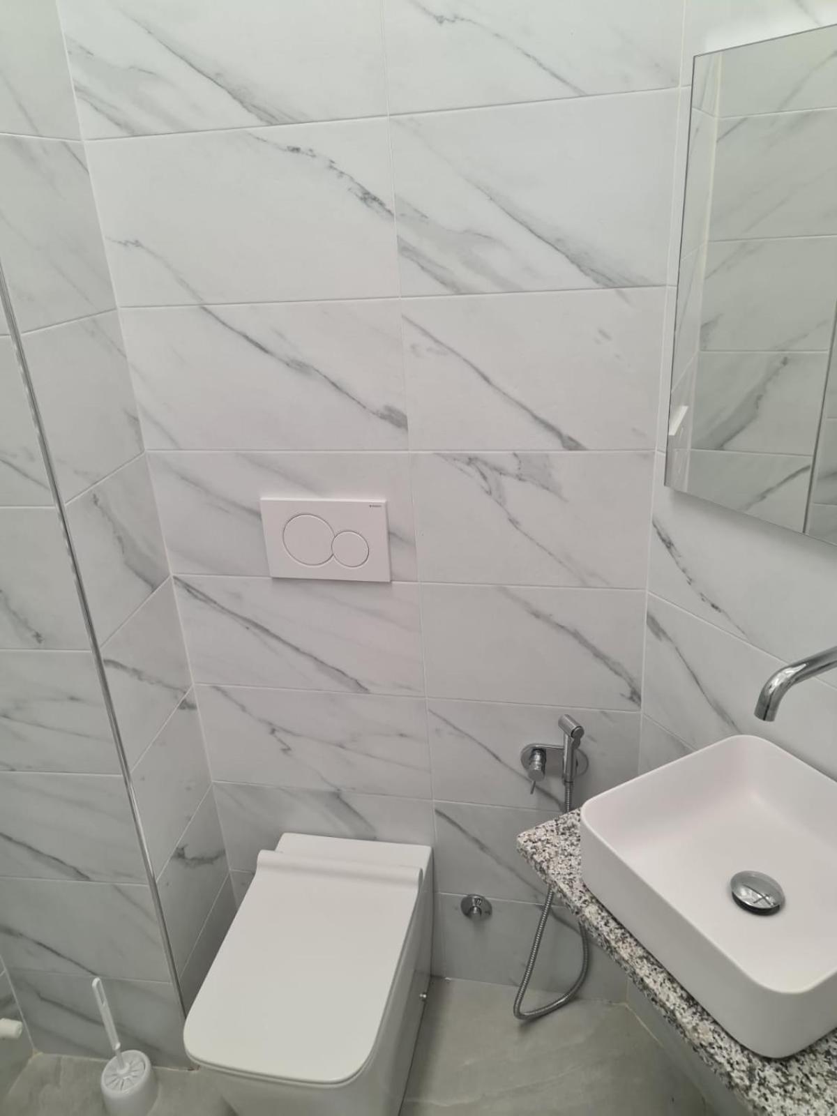 Arcobaleno By Dimora Chic Hotel Новара Екстериор снимка
